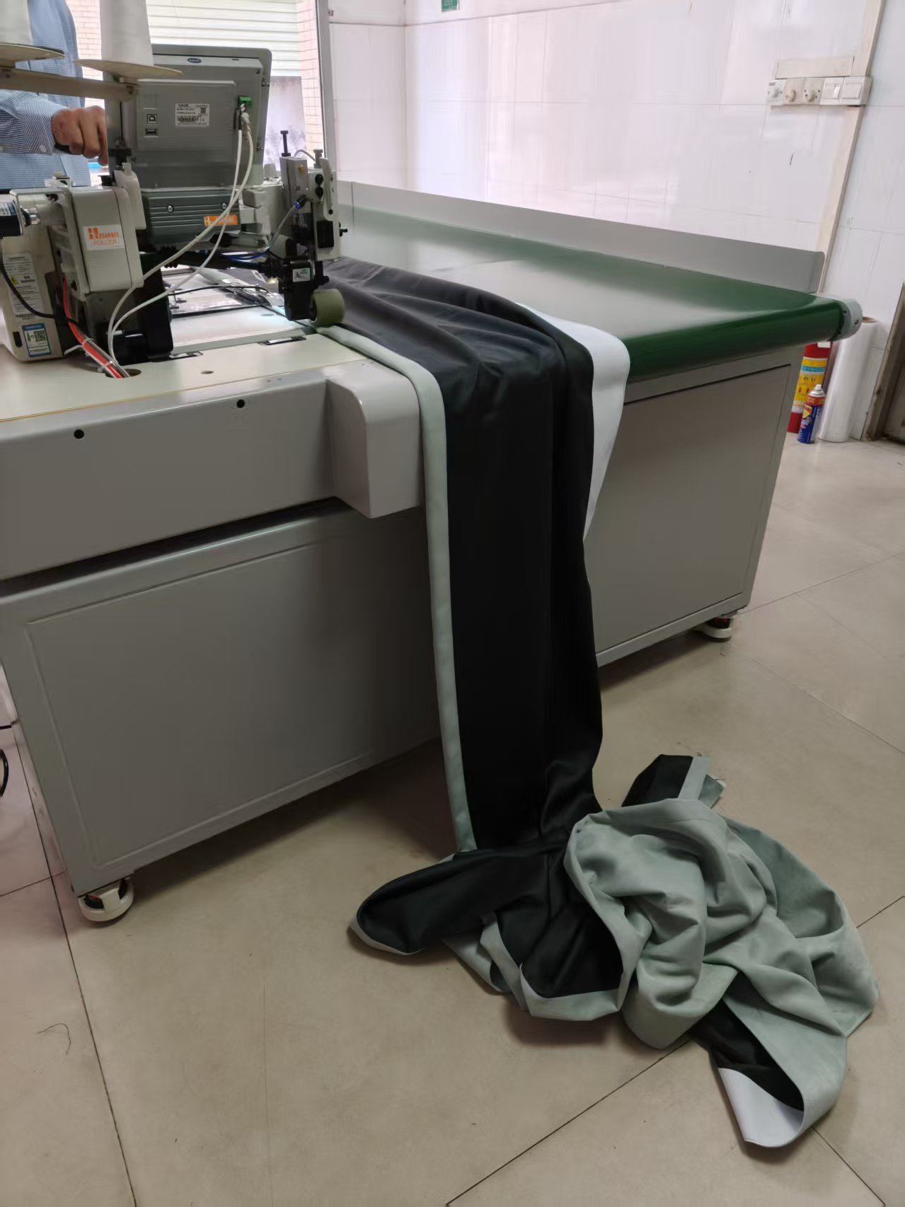 Top and Bottom Differential Feed Curtain Machine for Variety of Hemming Needs Curtain Hem Machine