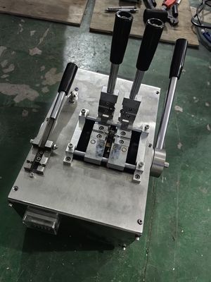 ボールとコードの溶接機 ベネチア部品の溶接機 コード / ボールの結合 小型PCマシン